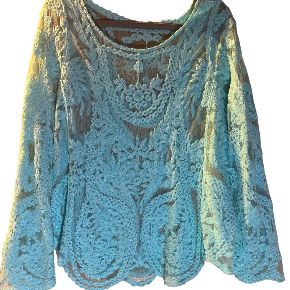 Lacy sea foam green color top